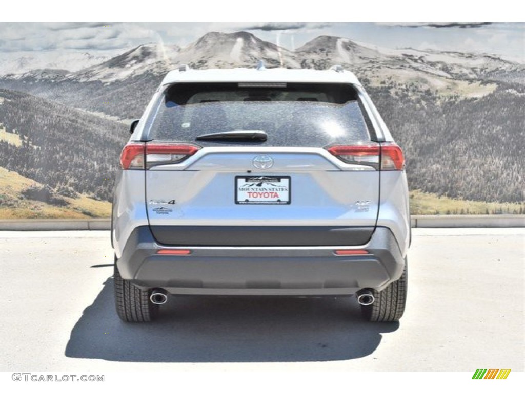 2019 RAV4 XLE AWD - Silver Sky Metallic / Black photo #4