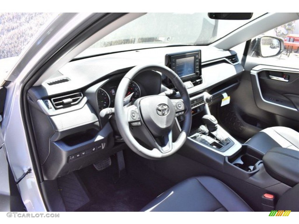 2019 RAV4 XLE AWD - Silver Sky Metallic / Black photo #5