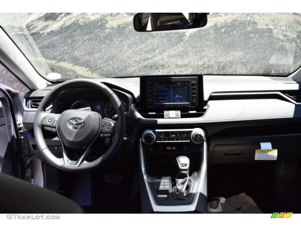 2019 RAV4 XLE AWD - Silver Sky Metallic / Black photo #7