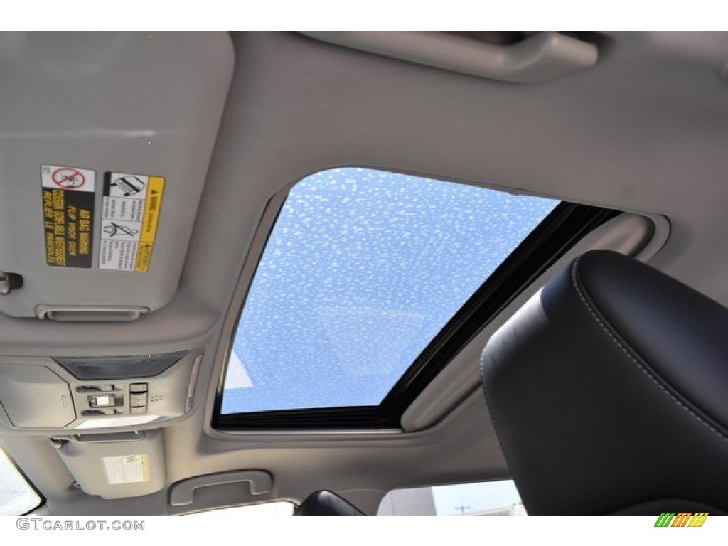 2019 RAV4 XLE AWD - Silver Sky Metallic / Black photo #8