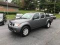 2018 Gun Metallic Nissan Frontier SV Crew Cab 4x4  photo #2