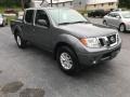 Gun Metallic - Frontier SV Crew Cab 4x4 Photo No. 4