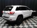 Bright White - Grand Cherokee Upland 4x4 Photo No. 6