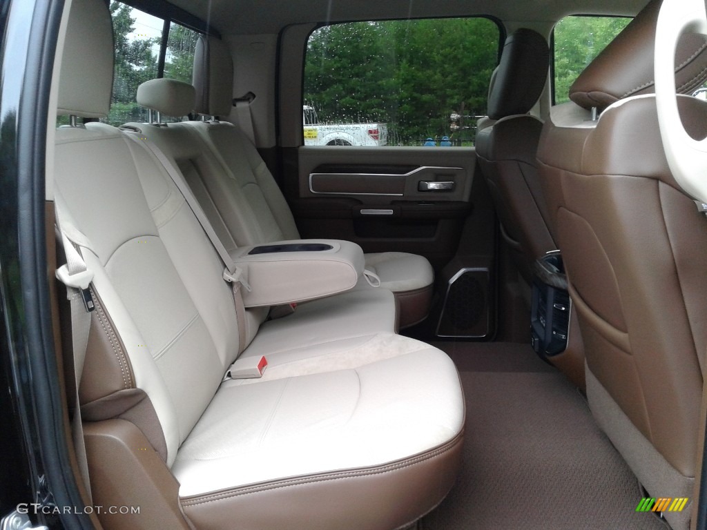 Mountain Brown/Light Frost Beige Interior 2019 Ram 3500 Laramie Crew Cab 4x4 Photo #133826276