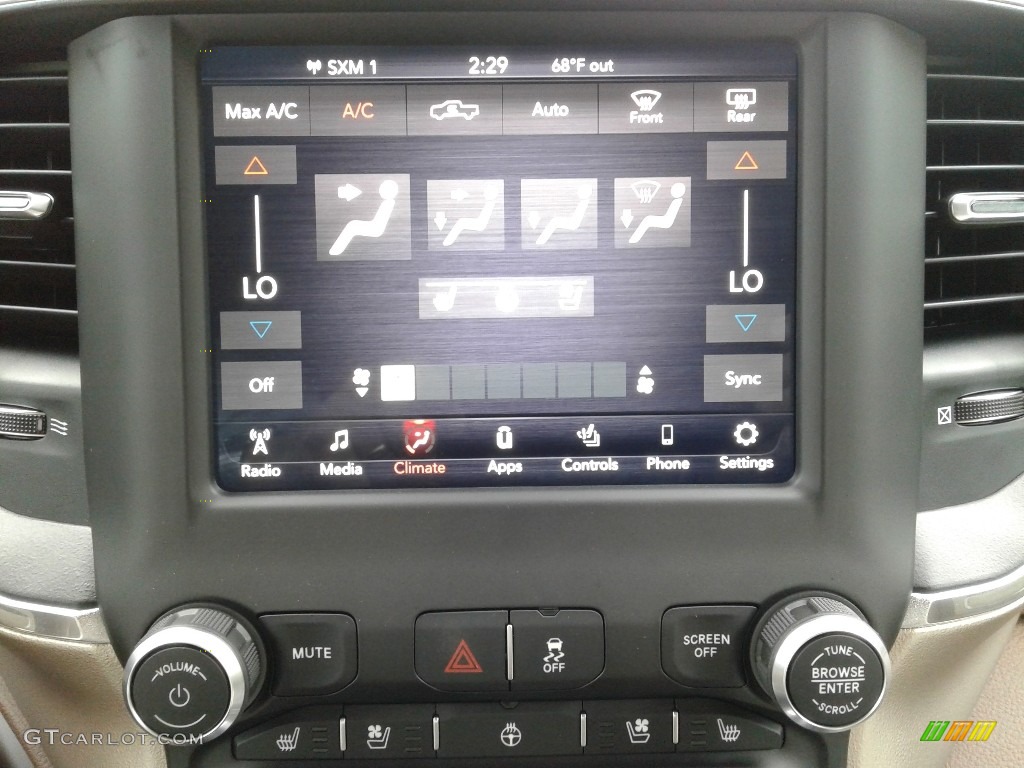 2019 Ram 3500 Laramie Crew Cab 4x4 Controls Photo #133826459