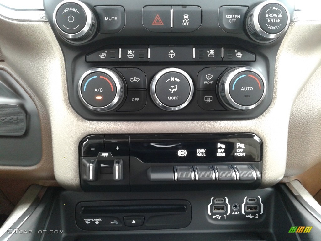2019 Ram 3500 Laramie Crew Cab 4x4 Controls Photo #133826525