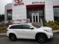 Blizzard Pearl - Highlander XLE AWD Photo No. 2