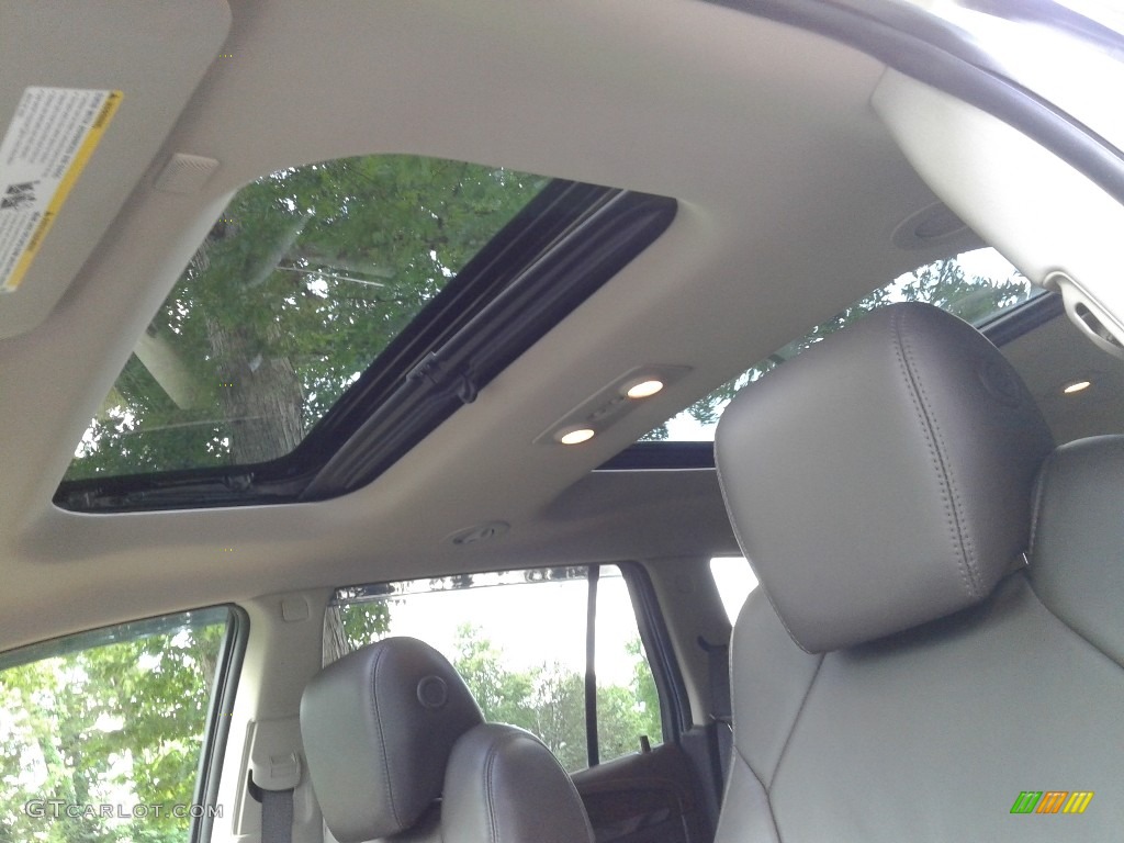 2014 Enclave Premium AWD - Champagne Silver Metallic / Cocoa photo #31