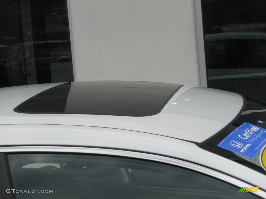 2016 Civic EX Sedan - White Orchid Pearl / Black photo #4