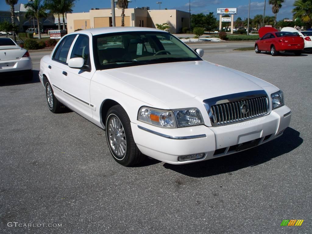 2006 Grand Marquis LS - Vibrant White / Light Camel photo #3