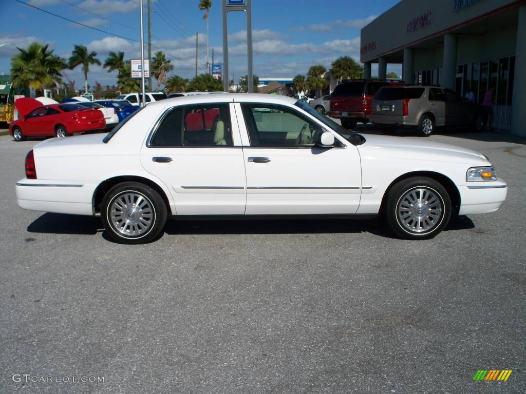 2006 Grand Marquis LS - Vibrant White / Light Camel photo #4