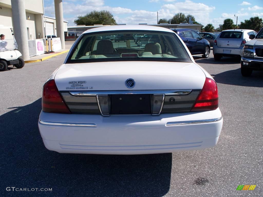 2006 Grand Marquis LS - Vibrant White / Light Camel photo #6