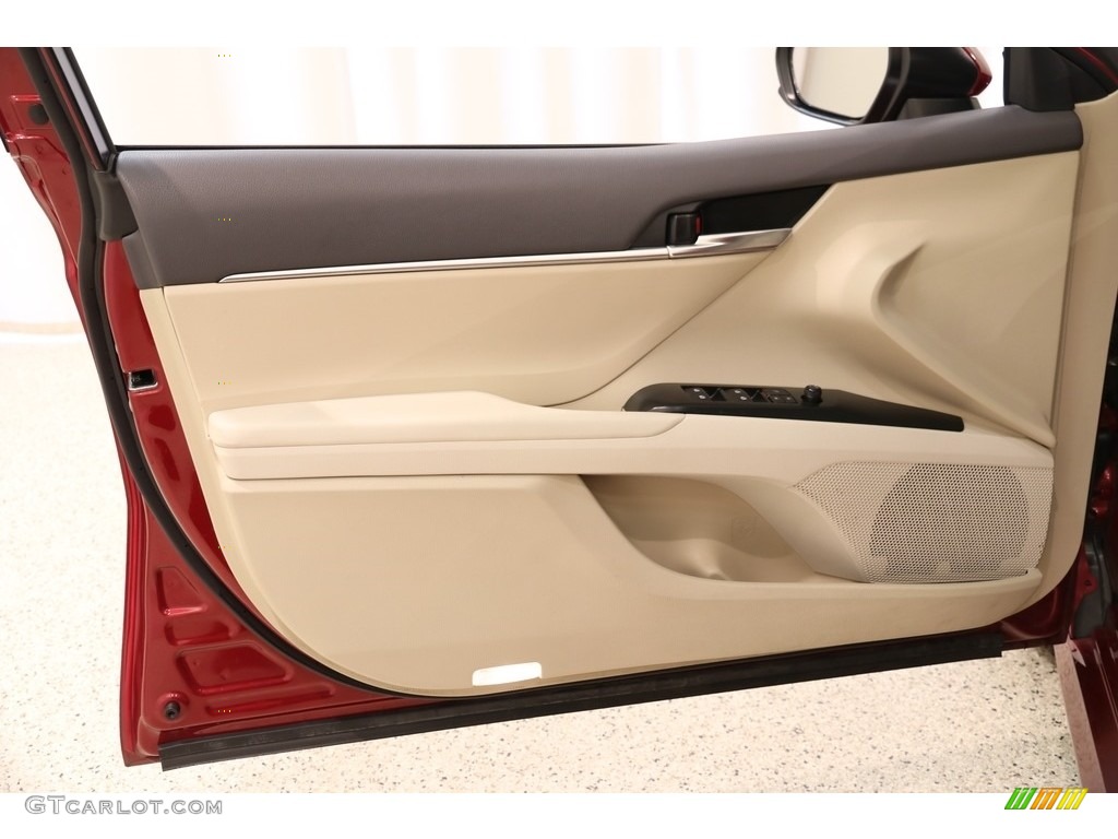 2018 Camry LE - Ruby Flare Pearl / Macadamia photo #4