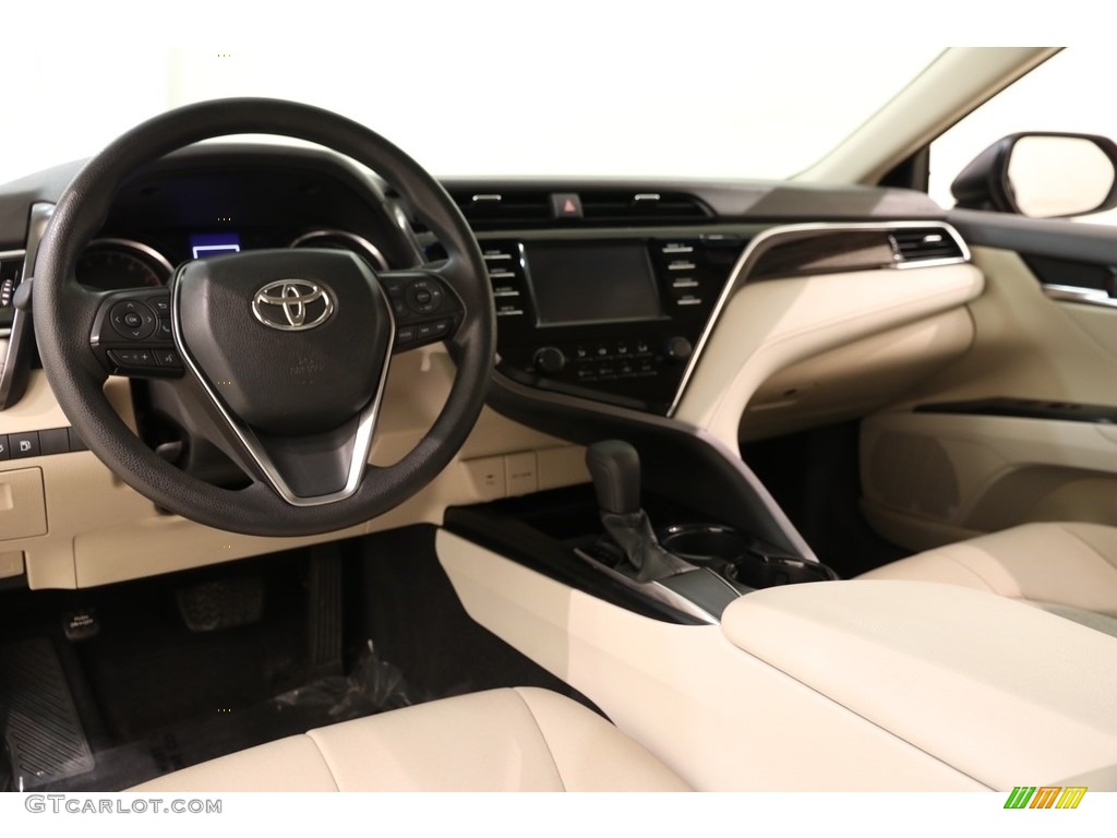 2018 Camry LE - Ruby Flare Pearl / Macadamia photo #7