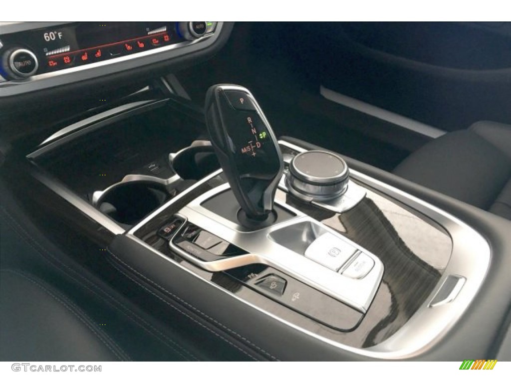 2020 7 Series 740i Sedan - Black Sapphire Metallic / Black photo #6