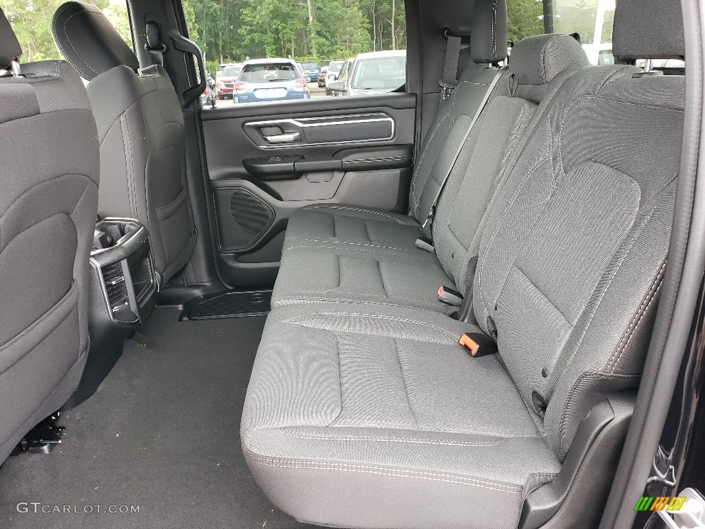 2019 1500 Big Horn Crew Cab 4x4 - Diamond Black Crystal Pearl / Black/Diesel Gray photo #6