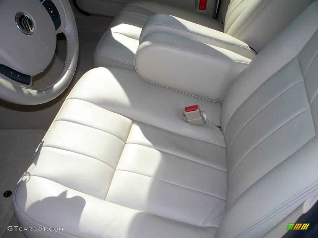 2006 Grand Marquis LS - Vibrant White / Light Camel photo #19