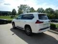 Eminent White Pearl - LX 570 Photo No. 4