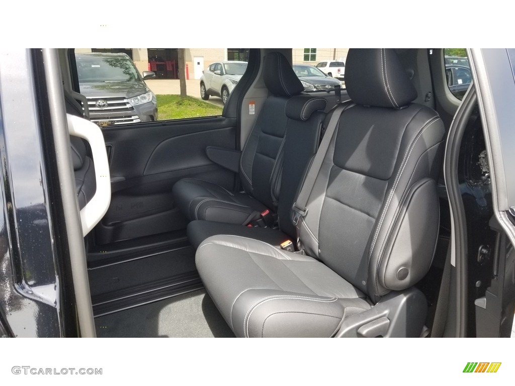 2020 Sienna SE - Midnight Black Metallic / Black photo #3