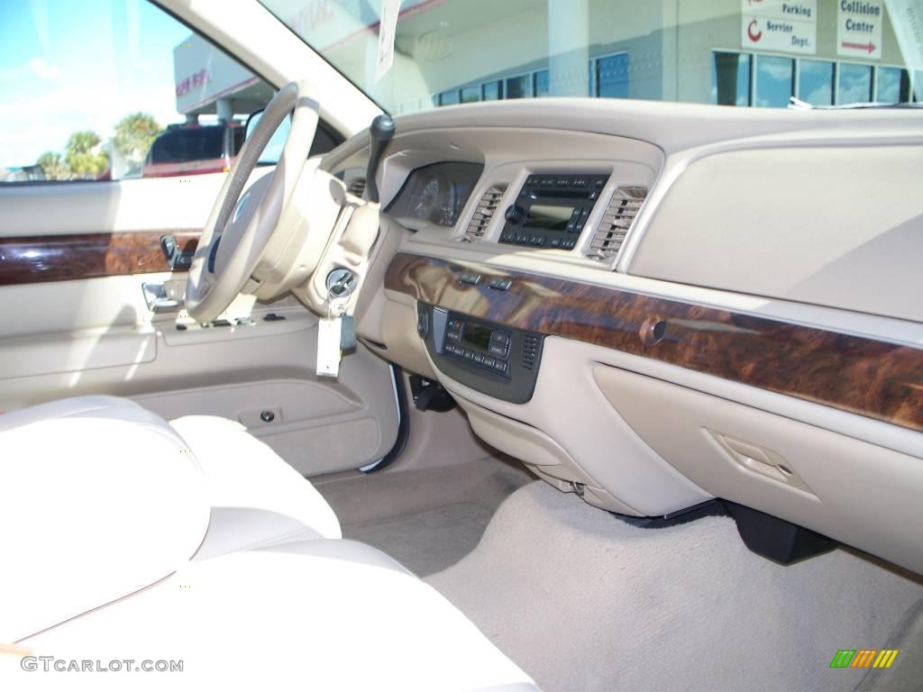 2006 Grand Marquis LS - Vibrant White / Light Camel photo #20