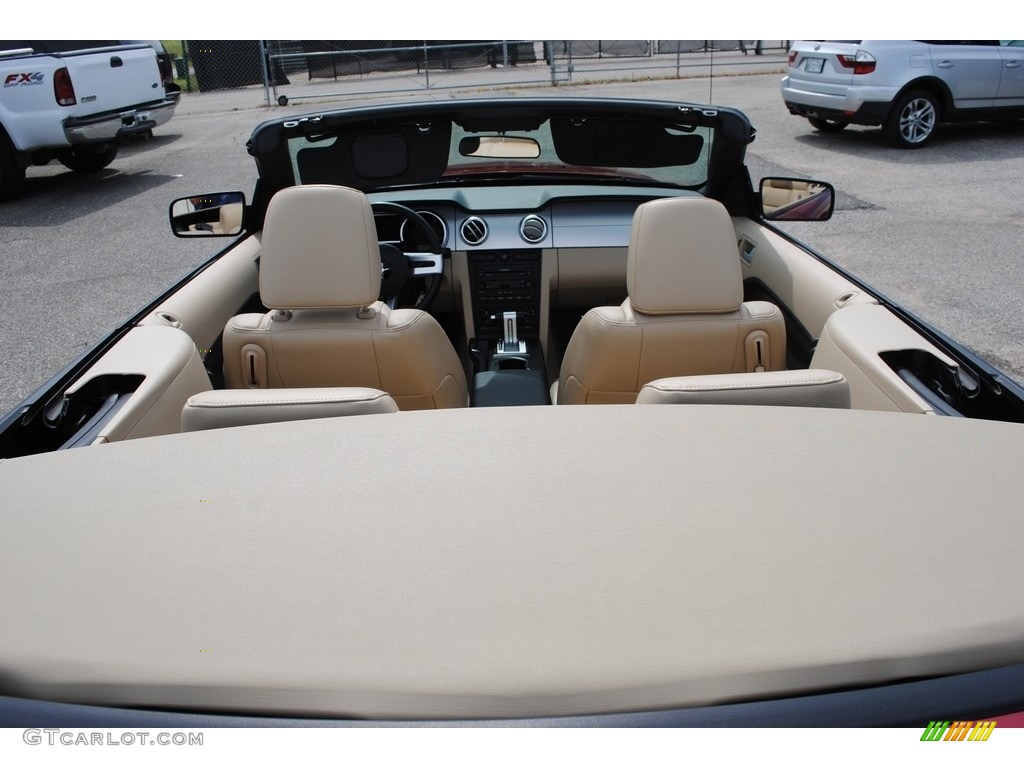 2006 Mustang GT Premium Convertible - Redfire Metallic / Light Parchment photo #21
