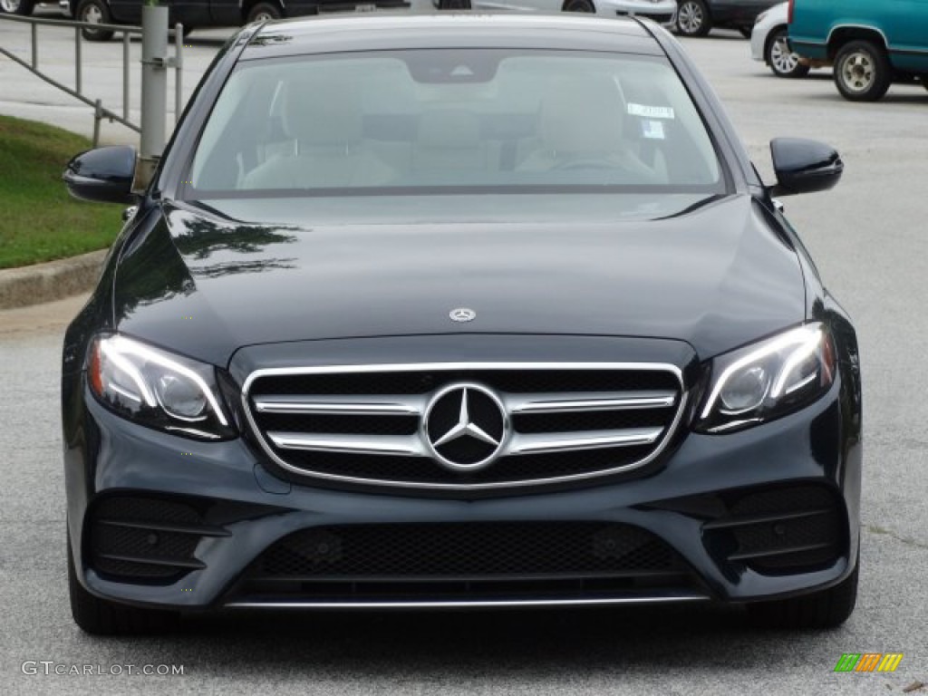 2018 E 300 Sedan - Emerald Green Metallic / Macchiato Beige/Black photo #4