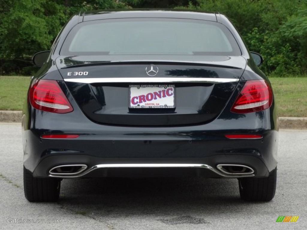 2018 E 300 Sedan - Emerald Green Metallic / Macchiato Beige/Black photo #7