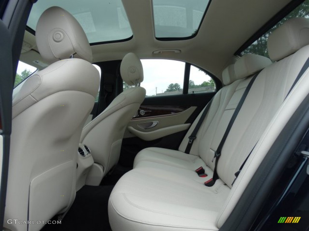 2018 E 300 Sedan - Emerald Green Metallic / Macchiato Beige/Black photo #25