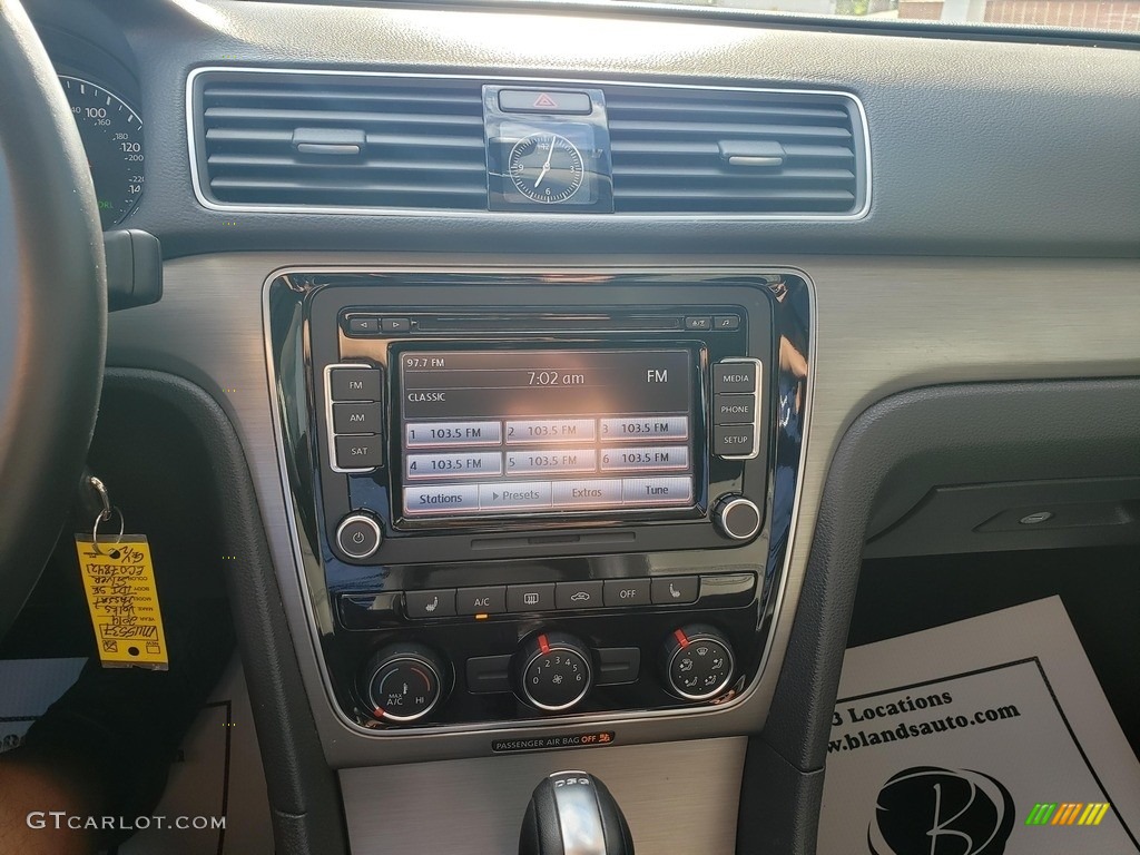 2014 Passat TDI SE - Tungsten Silver Metallic / Titan Black photo #18