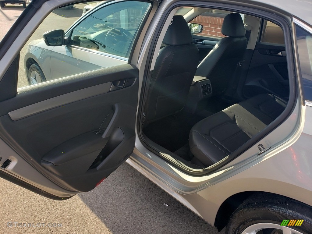 2014 Passat TDI SE - Tungsten Silver Metallic / Titan Black photo #32