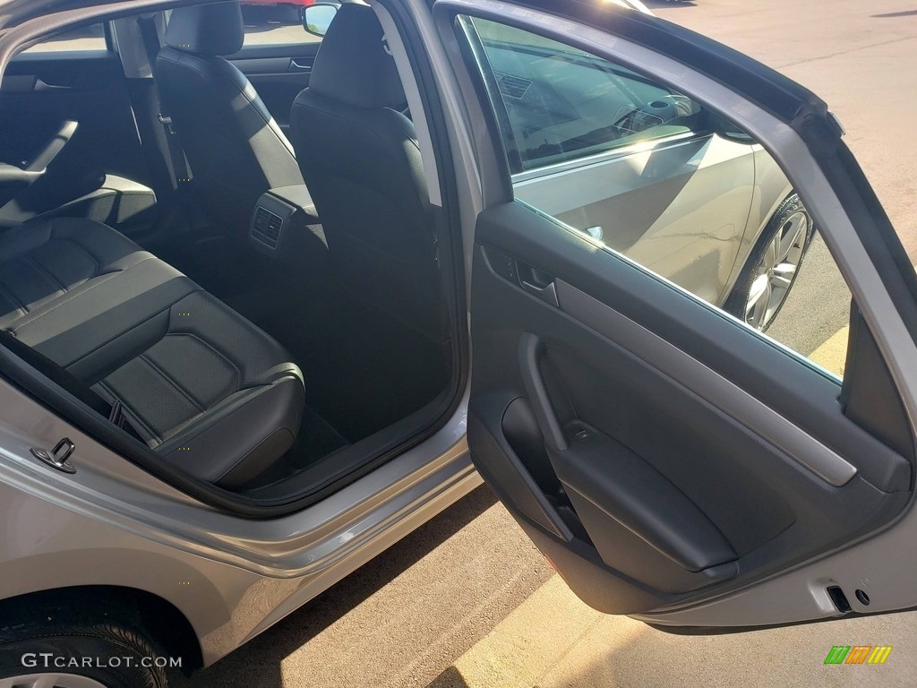 2014 Passat TDI SE - Tungsten Silver Metallic / Titan Black photo #41