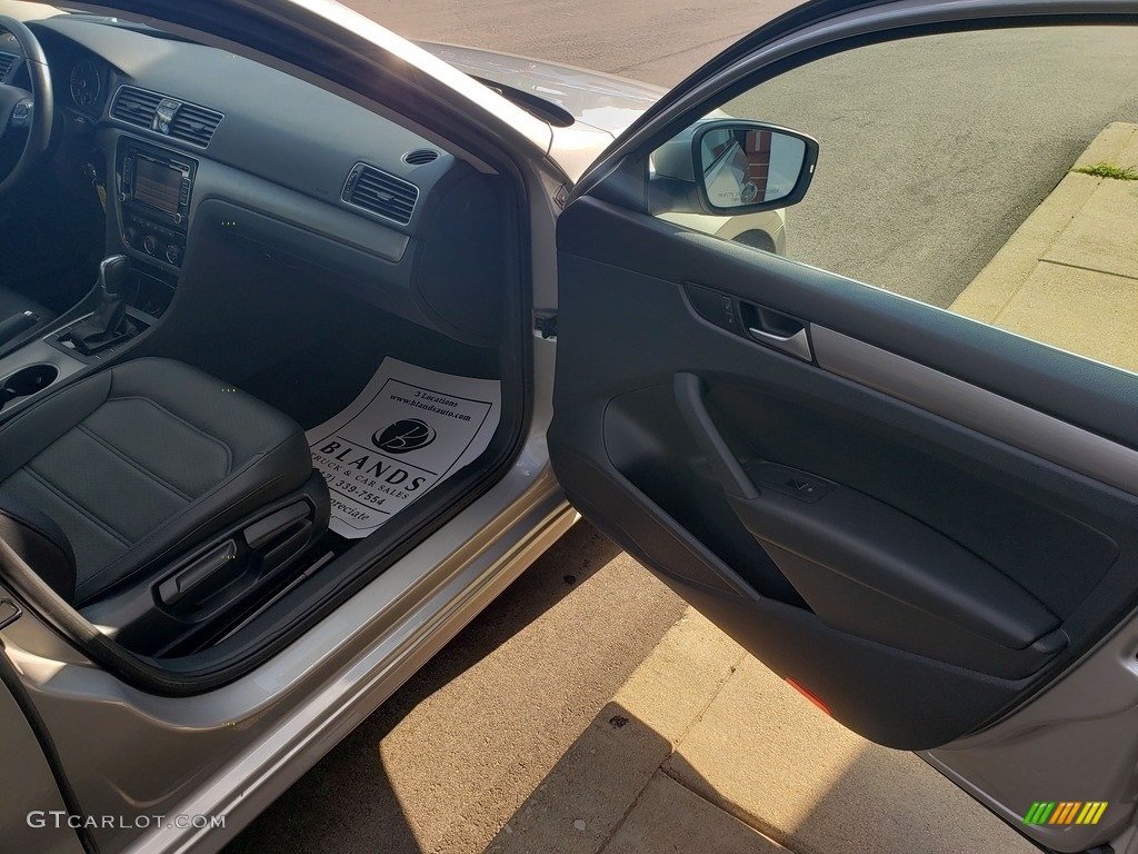 2014 Passat TDI SE - Tungsten Silver Metallic / Titan Black photo #43