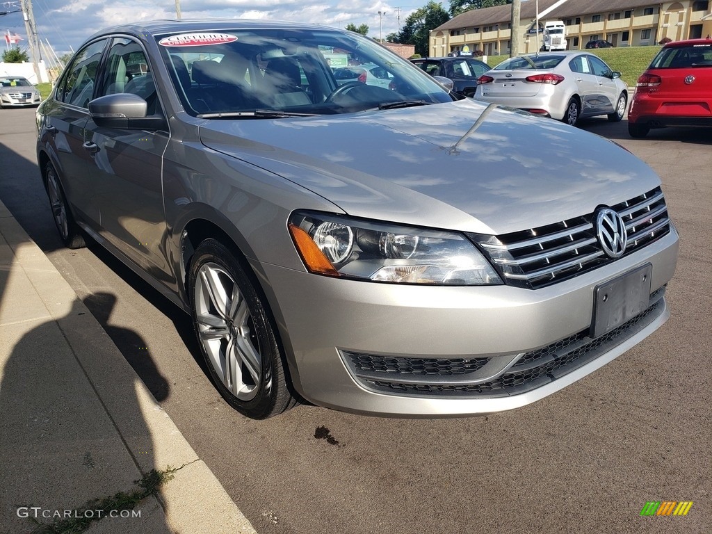 2014 Passat TDI SE - Tungsten Silver Metallic / Titan Black photo #46
