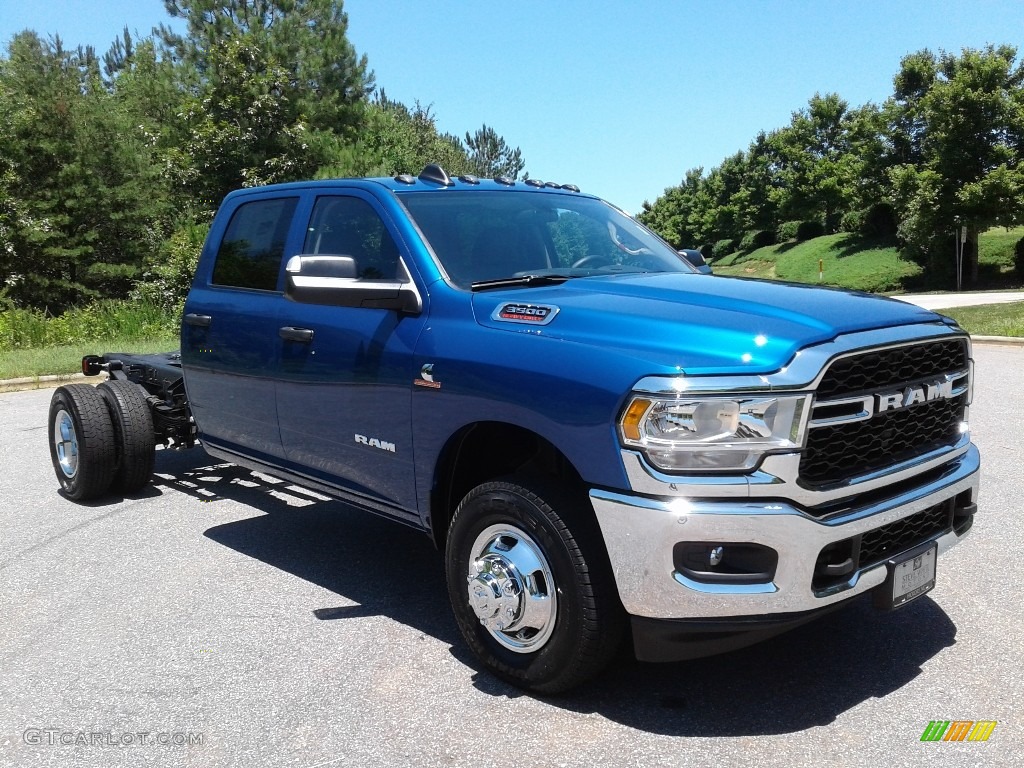 Blue Streak Pearl 2019 Ram 3500 Tradesman Crew Cab 4x4 Chassis Exterior Photo #133855399