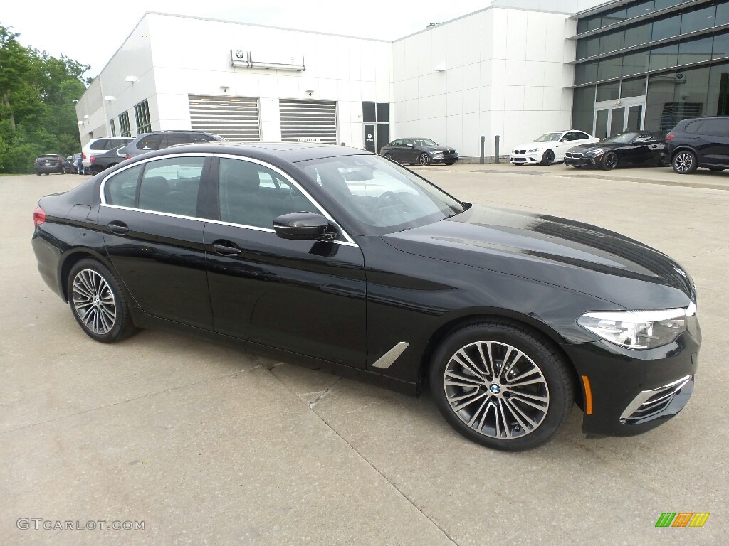 2019 5 Series 540i xDrive Sedan - Black Sapphire Metallic / Black photo #1