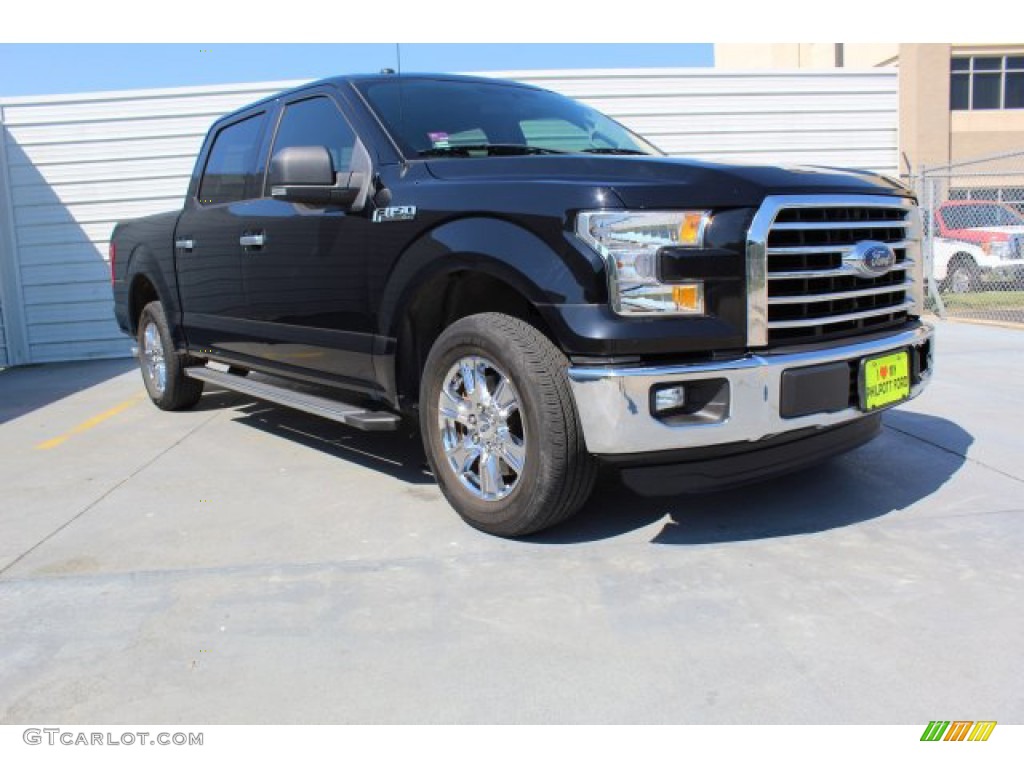 2016 F150 XLT SuperCrew - Shadow Black / Medium Earth Gray photo #2
