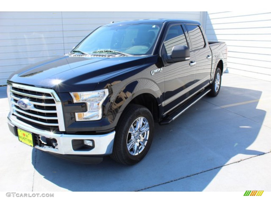2016 F150 XLT SuperCrew - Shadow Black / Medium Earth Gray photo #4