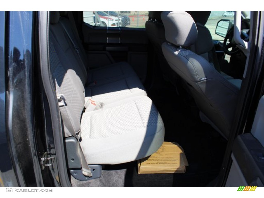 2016 F150 XLT SuperCrew - Shadow Black / Medium Earth Gray photo #23