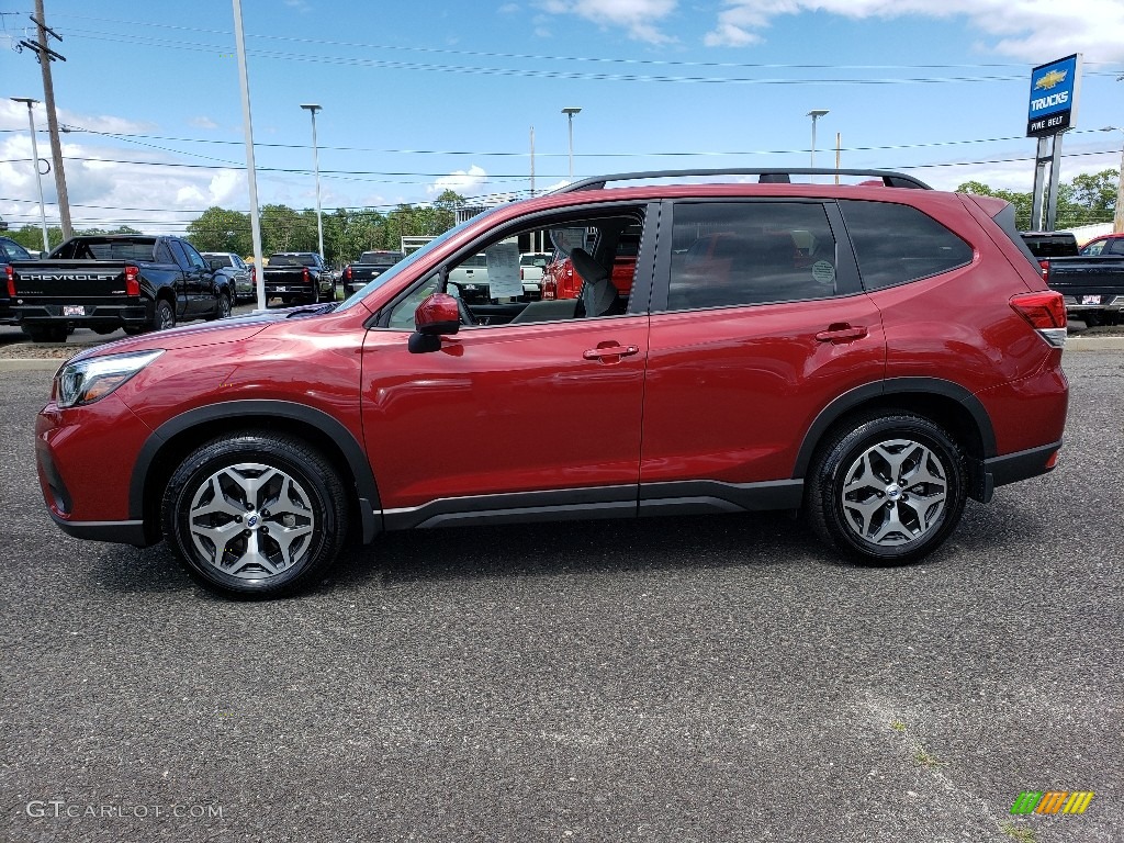 2019 Forester 2.5i Premium - Crimson Red Pearl / Gray photo #4