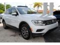 White Silver Metallic - Tiguan SE Photo No. 2