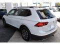 White Silver Metallic - Tiguan SE Photo No. 5