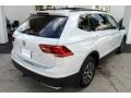 White Silver Metallic - Tiguan SE Photo No. 8