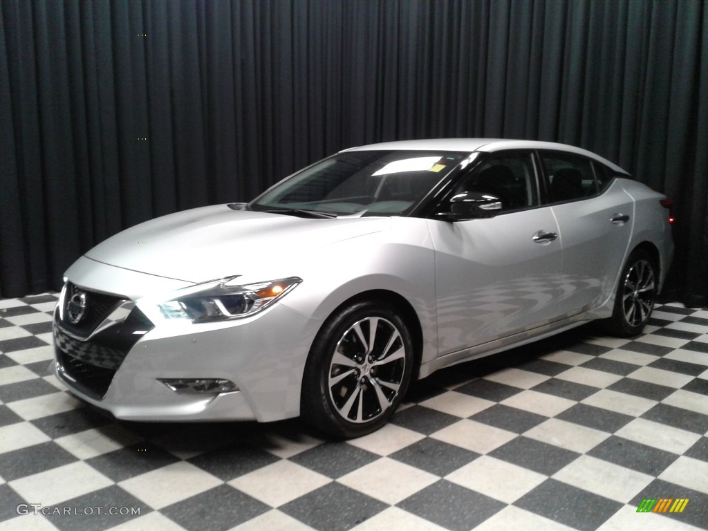 2018 Maxima SV - Brilliant Silver / Charcoal photo #2