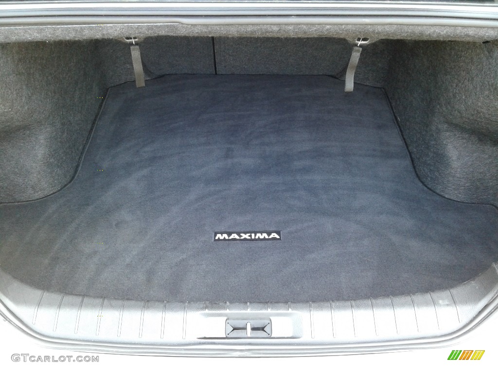 2018 Maxima SV - Brilliant Silver / Charcoal photo #12