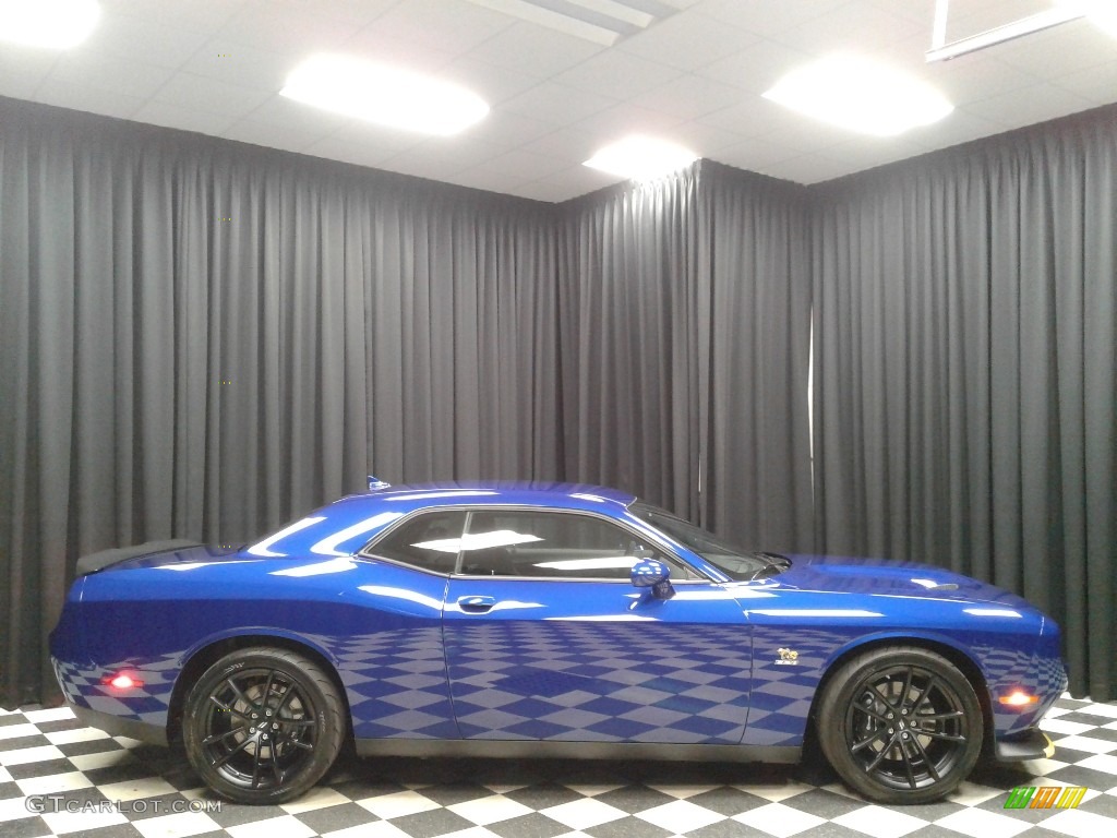 2019 Challenger 1320 - Indigo Blue / Black photo #5