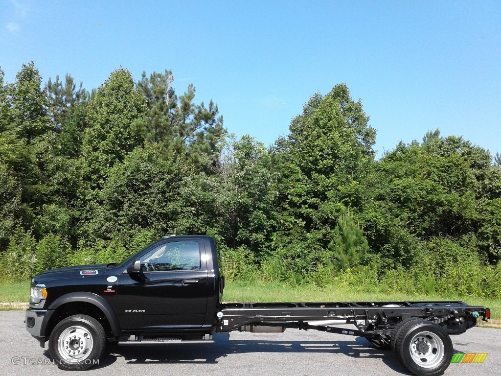 Diamond Black Crystal Pearl 2019 Ram 5500 Tradesman Regular Cab Chassis Exterior Photo #133888500