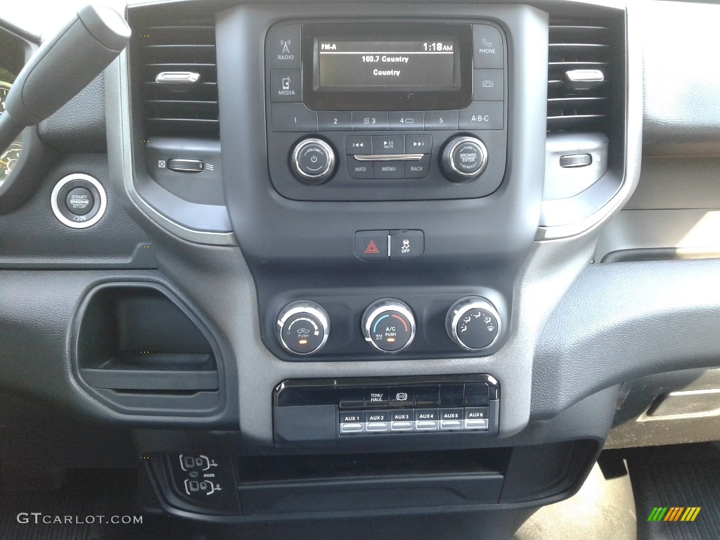 2019 Ram 5500 Tradesman Regular Cab Chassis Controls Photo #133888990
