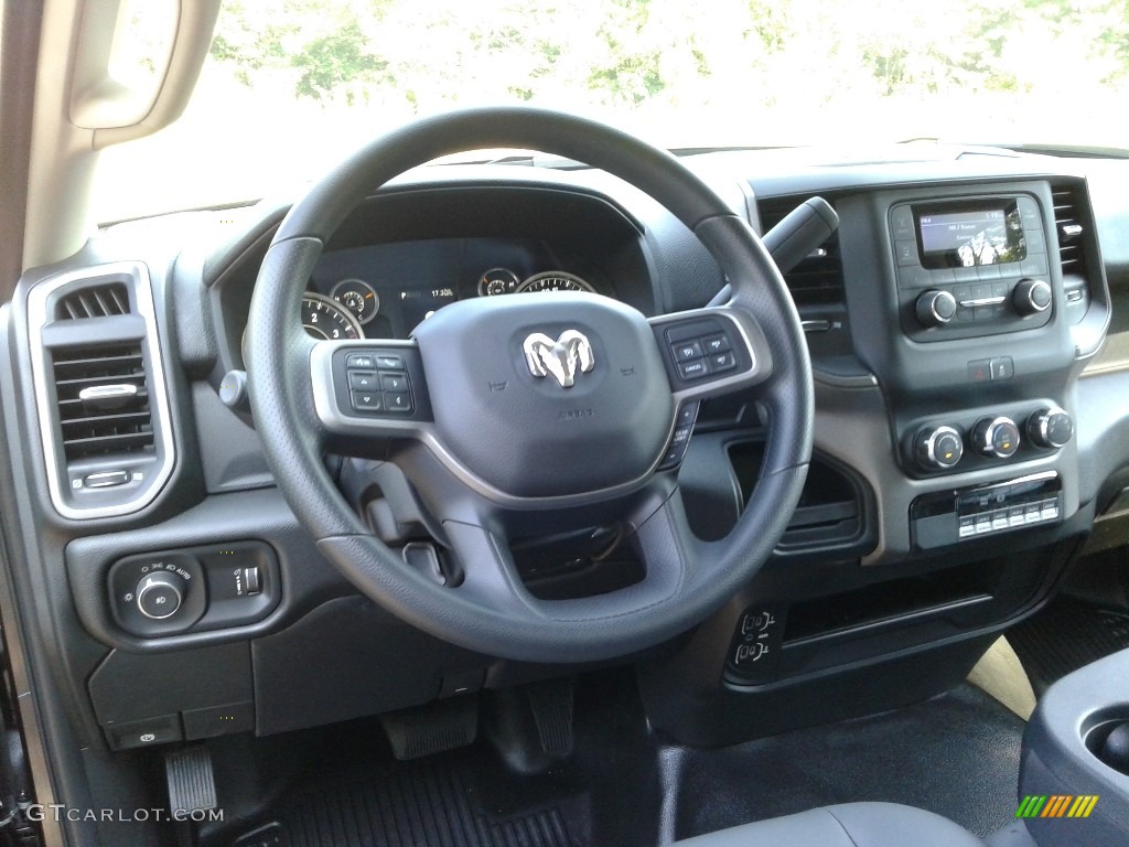 2019 Ram 5500 Tradesman Regular Cab Chassis Black/Diesel Gray Dashboard Photo #133889064