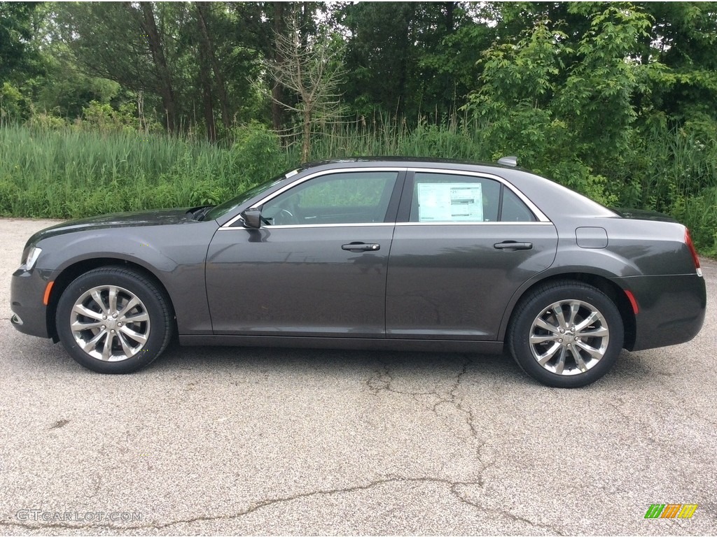 2019 300 Touring AWD - Granite Crystal Metallic / Black photo #3