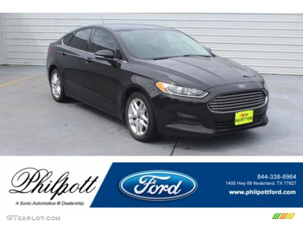 2014 Fusion SE EcoBoost - Tuxedo Black / Charcoal Black photo #1
